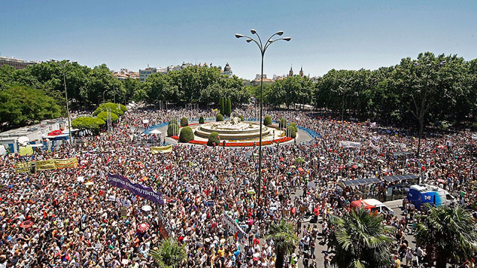 Telediario 1 en cuatro minutos fin de semana - 19/06/11