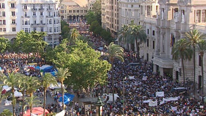 Telediario 1 - De éxito rotundo califican los portavoces del movimiento 15M las manifestaciones de ayer