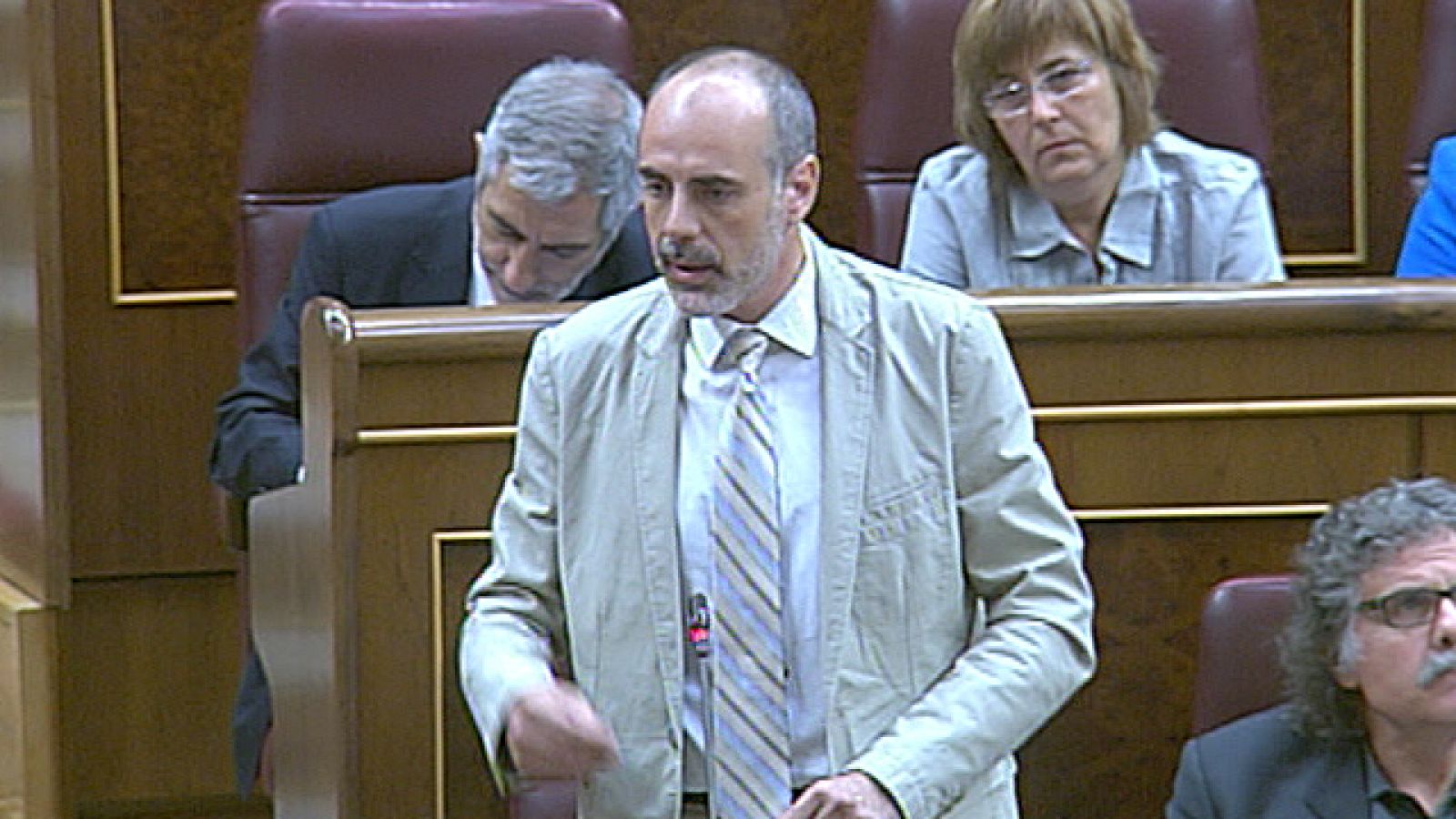 Los diputados han vuelto a hablar de las reivindicaciones de los indignados