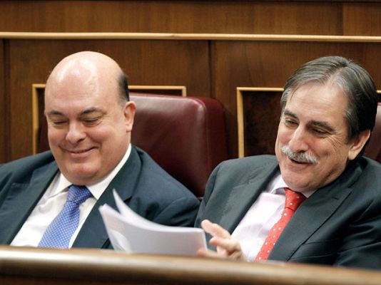 Telediario 1 - Convalidada la reforma de convenios