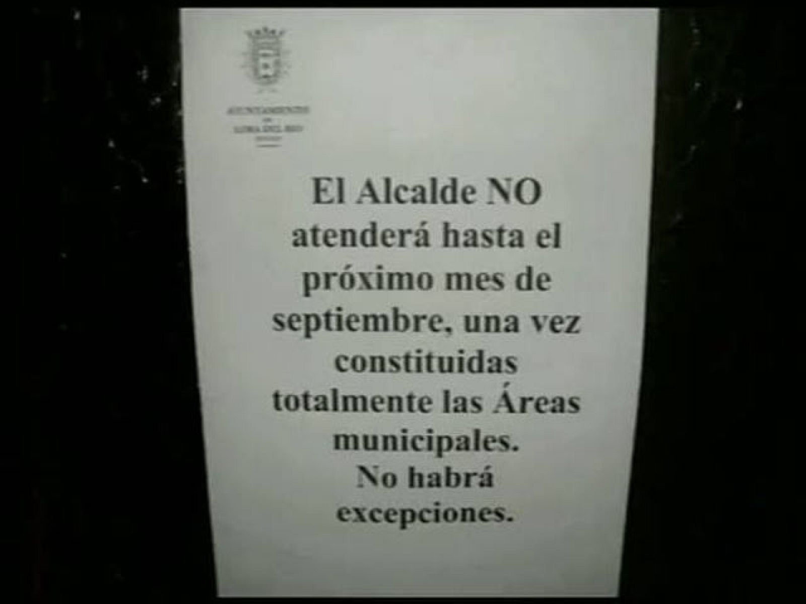 El alcalde de Lora del Río no recibirá a sus vecinos hasta septiembre