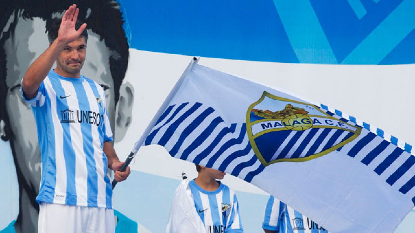 Toulalan ya es oficialmente del Málaga | Ver