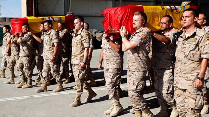 Informativo 24h - Emotiva despedida de los soldados españoles en Herat a sus compañeros fallecidos