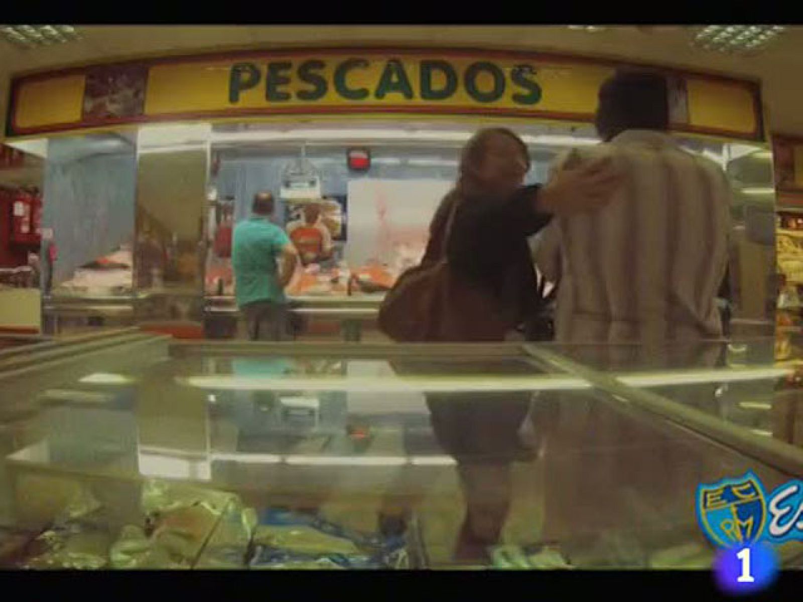 Del baloncesto, a la pescadería | Ver