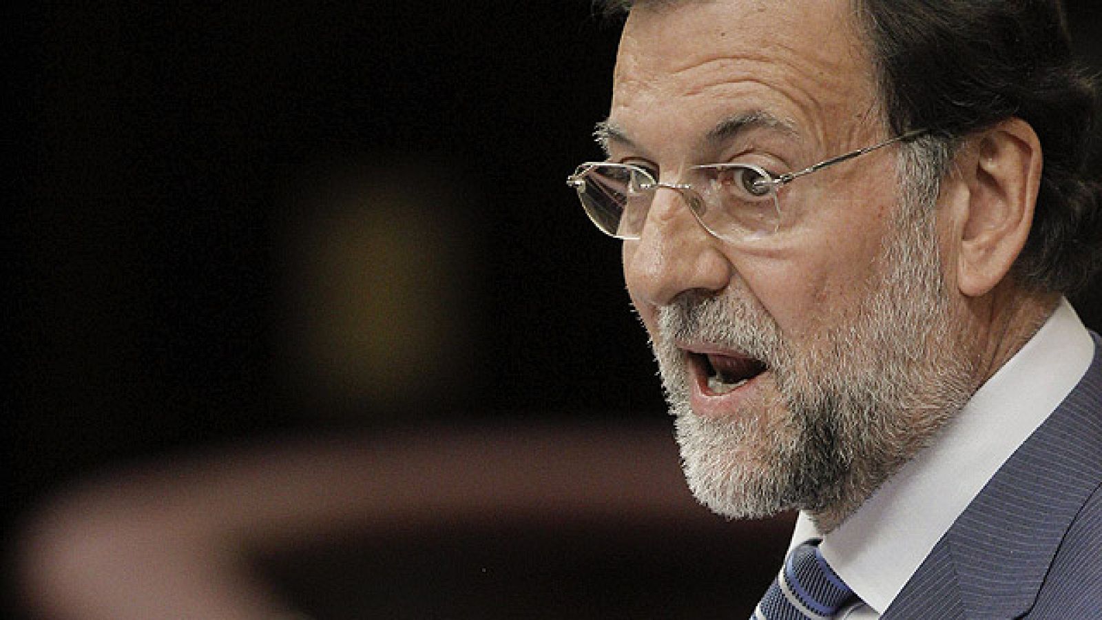 Rajoy: "Hemos pasado de codearnos con los mejores al furgón de cola de los peores" | Ver