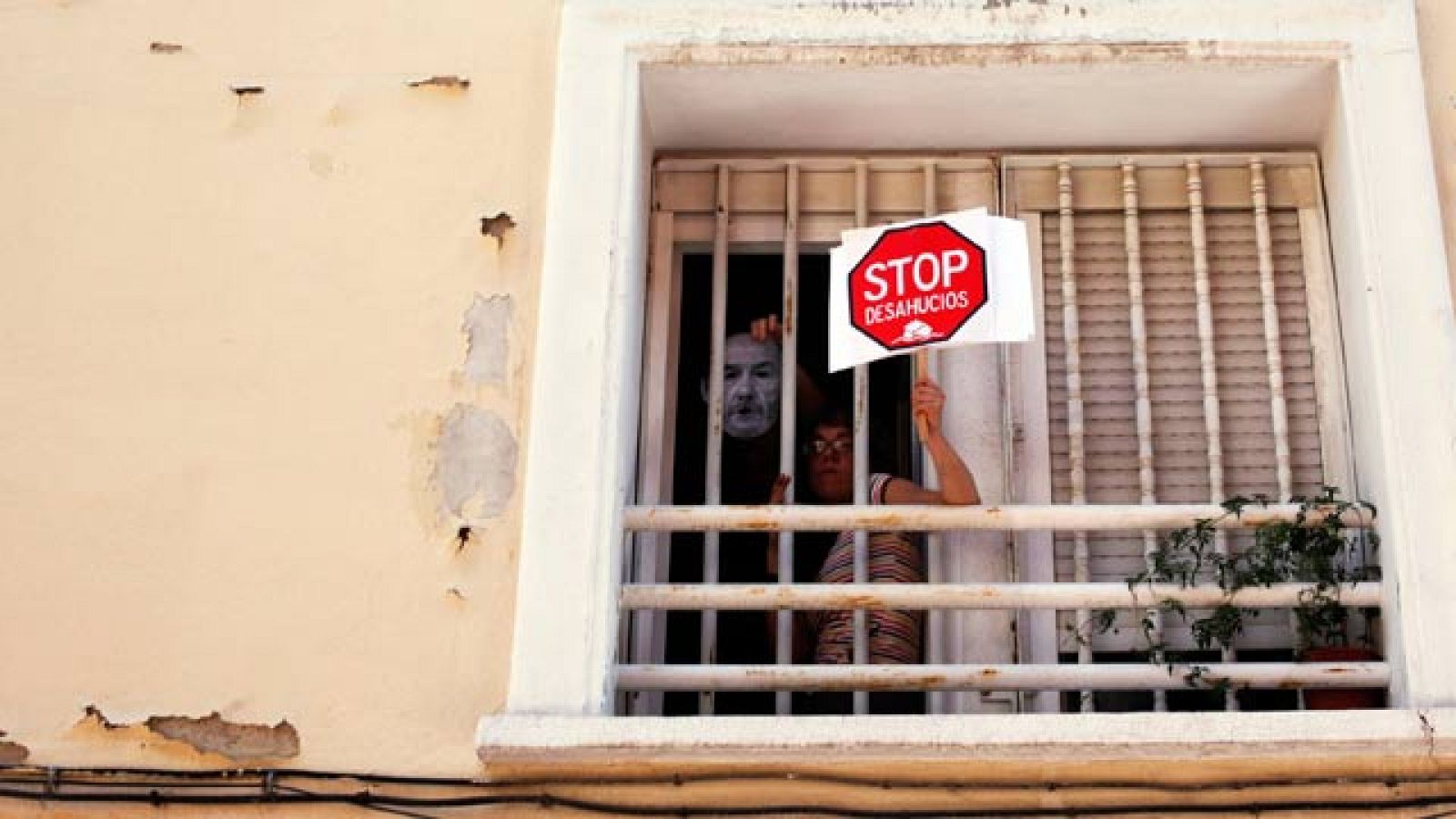 El Gobierno aprueba más protección para los hipotecados | Ver