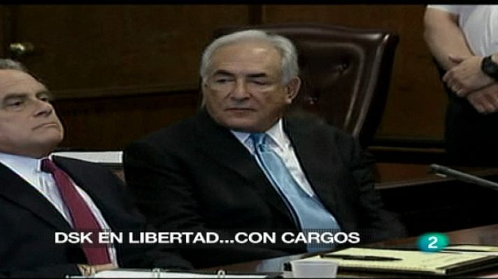 La 2 Noticias - La 2 Noticias - 01/07/11