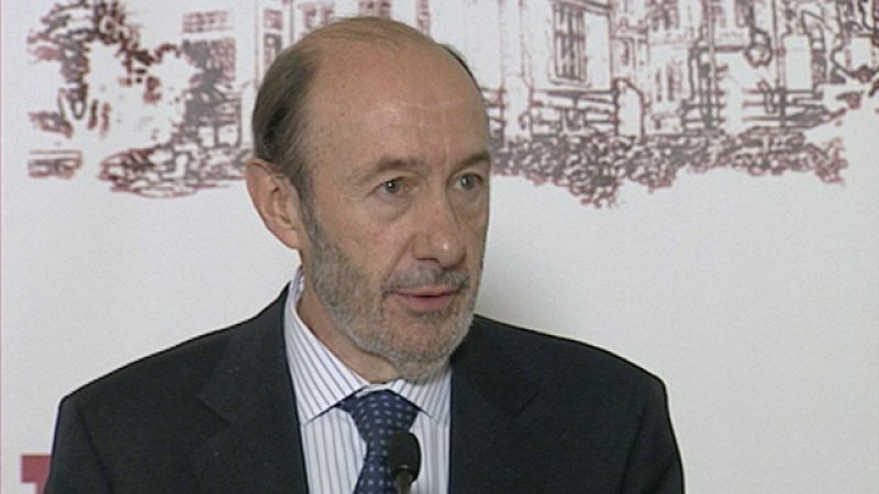 Rubalcaba insiste en que la economía española es diferente a la portuguesa