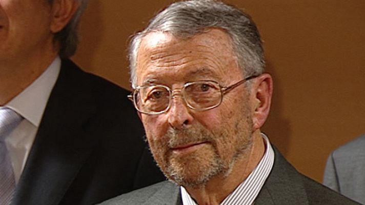 Telediario 1 - Dimite Alberto Oliart