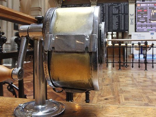 Telediario 1 - Telediario 2 en 4' - 06/07/11