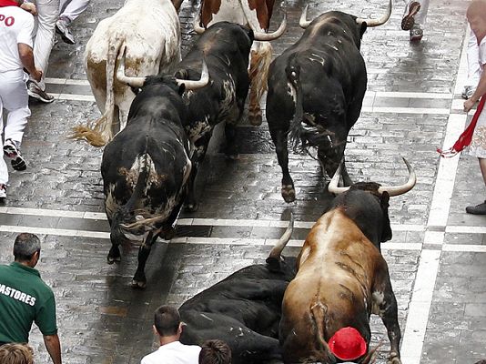 San Fermín - Caída en la calle Estafeta