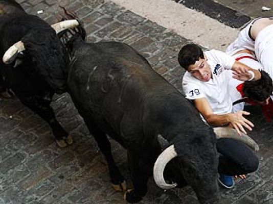 San Fermín - Susto en la cuesta de Santo Domingo