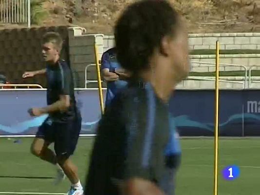 Telediario 1 - El Málaga quiere fichar más