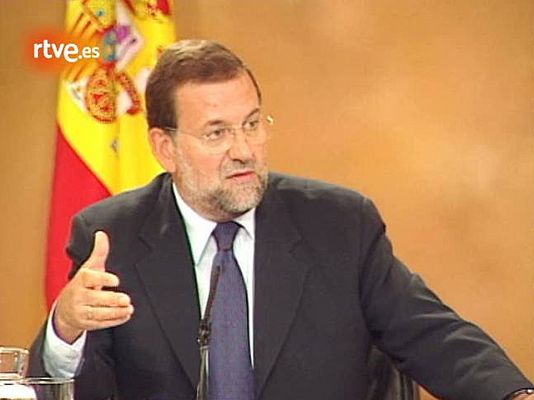 Fue noticia en el Archivo de RTVE - Último consejo de ministros de Rajoy antes de ser designado candiato por Aznar (2003)