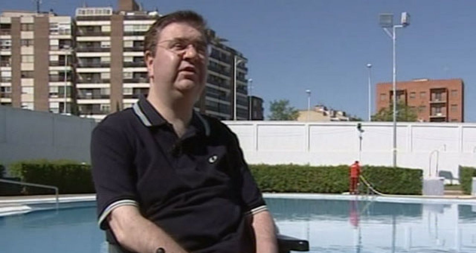 Cada año entre 80 y 100 personas se quedan tetrapléjicas a causa de las malas zambullidas | Ver