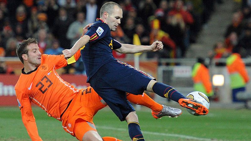 Telediario 2 en cuatro minutos - 11/07/11