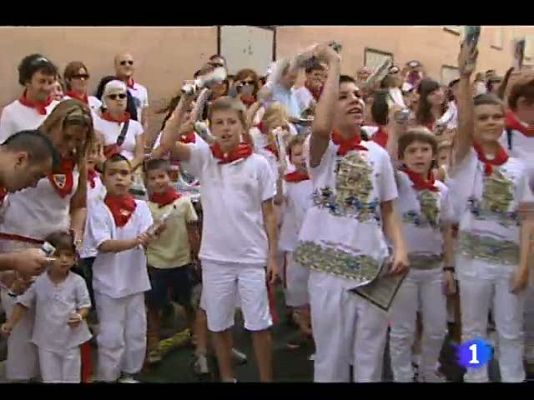 Telediario 1 - Los menores pamplonicas tienen también sus encierros de San Fermín