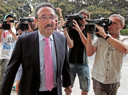 Informativo 24h - El sastre del caso de los trajes de Camps acude al TSJCV