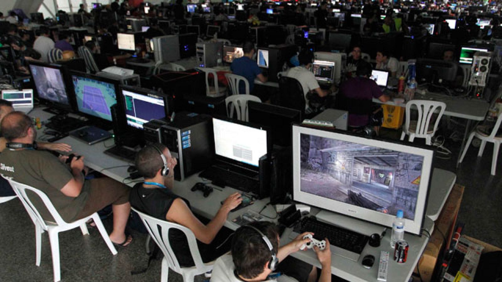 La Campus Party ha comenzado con un reconocimiento a los pioneros de Internet en España