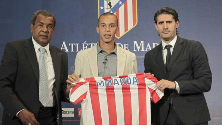  - Miranda nuevo jugador del Atlético de Madrid