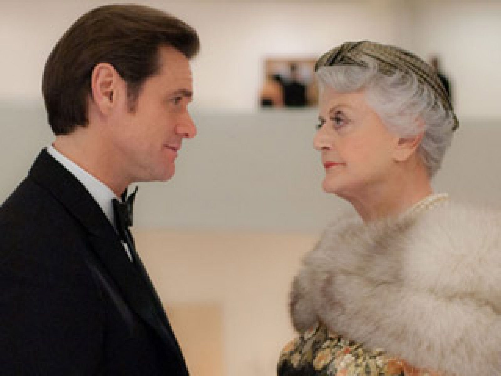 Estrenamos, en exclusiva, una escena de 'Los pingüinos del Sr. Poper', la nueva comedia de Jim Carrey