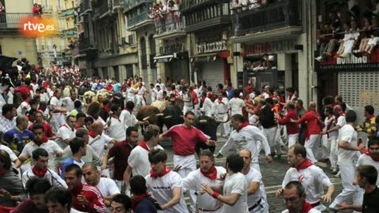 RNE te narra el séptimo encierro de San Fermín 2011 en imágenes | Ver