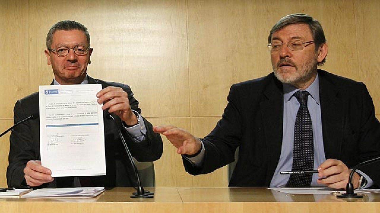 El alcalde de Madrid, Alberto Ruiz-Gallardón ha anunciado que la capital presentará su candidatura a organizar los Juegos Olímpicos del año 2020, justificando su decisión en que "el espíritu olímpico continúa vivo en la ciudadanía".