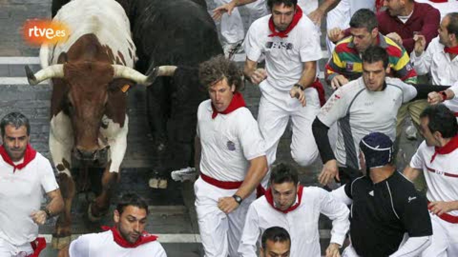 RNE te narra el octavo encierro de San Fermín 2011 en imágenes | Ver