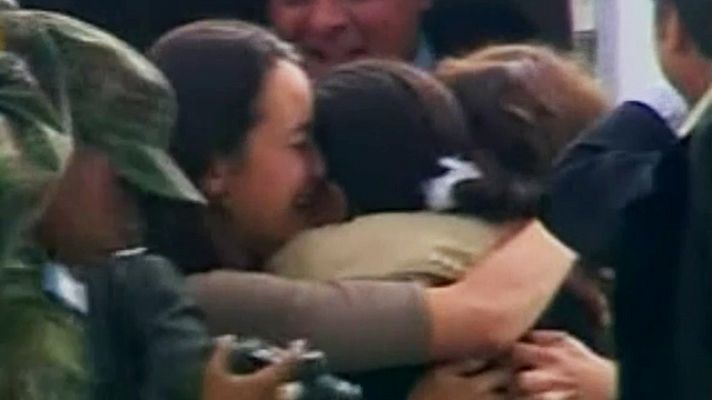 Telediario 1 - Ingrid Betancourt se reencuentra con sus hijos