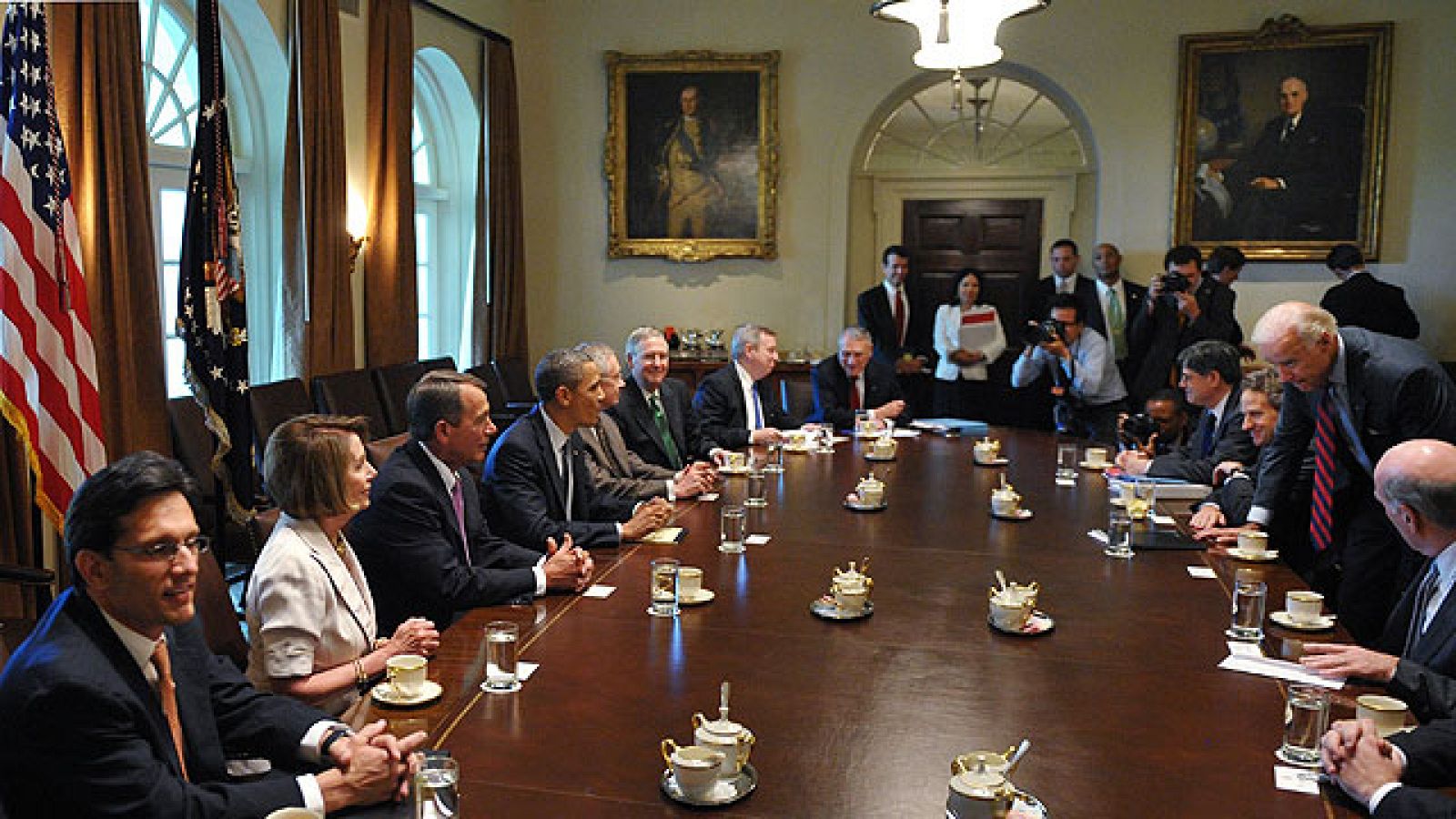 Telediario Matinal en cuatro minutos - 15/07/11 | Ver