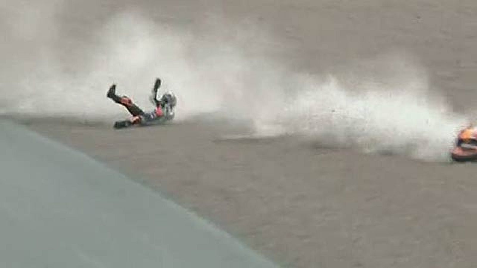 La curva 11 desespera a los pilotos | Ver