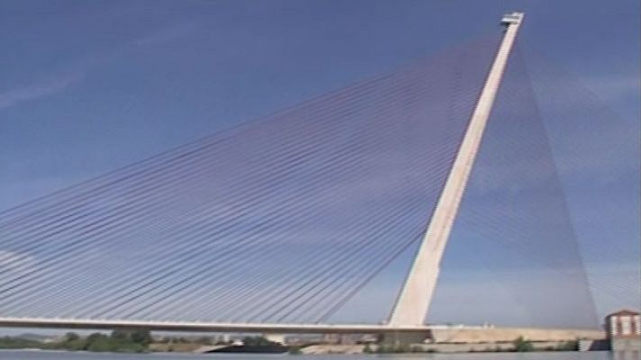 Telediario 1 - Abierto el puente de Talavera