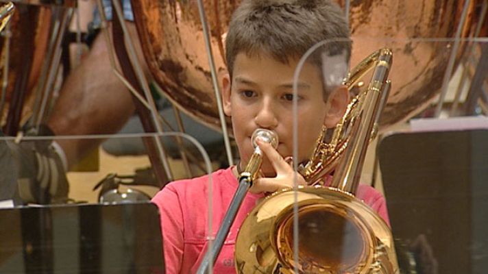 Telediario 1 - Un mes para que llegue el Papa