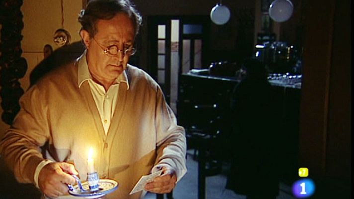 Amar en tiempos revueltos - Pelayo encuentra al beato Serafín