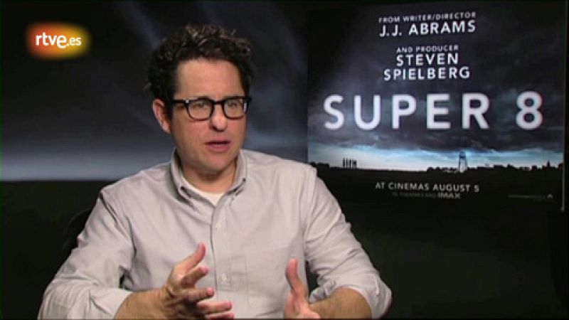 J.J.Abrams: "Me pasé la mayor parte de mi infancia haciendo películas en Super 8"