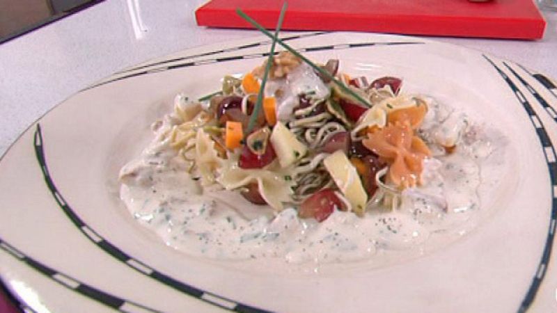 Saber cocinar - Ensalada de pasta con salsa de queso y nueces (21/07/11)