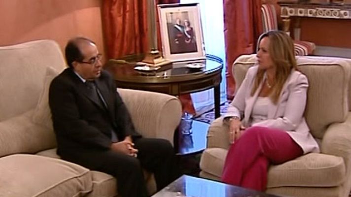 Telediario 1 - Rebeldes Libios visitan España