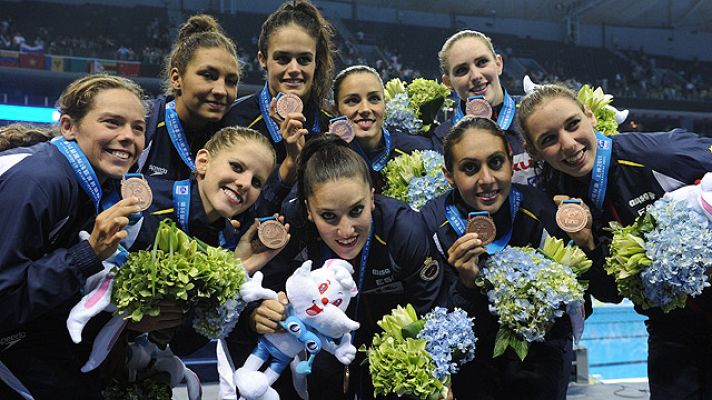 Telediario 1 - España se cuelga su quinto bronce
