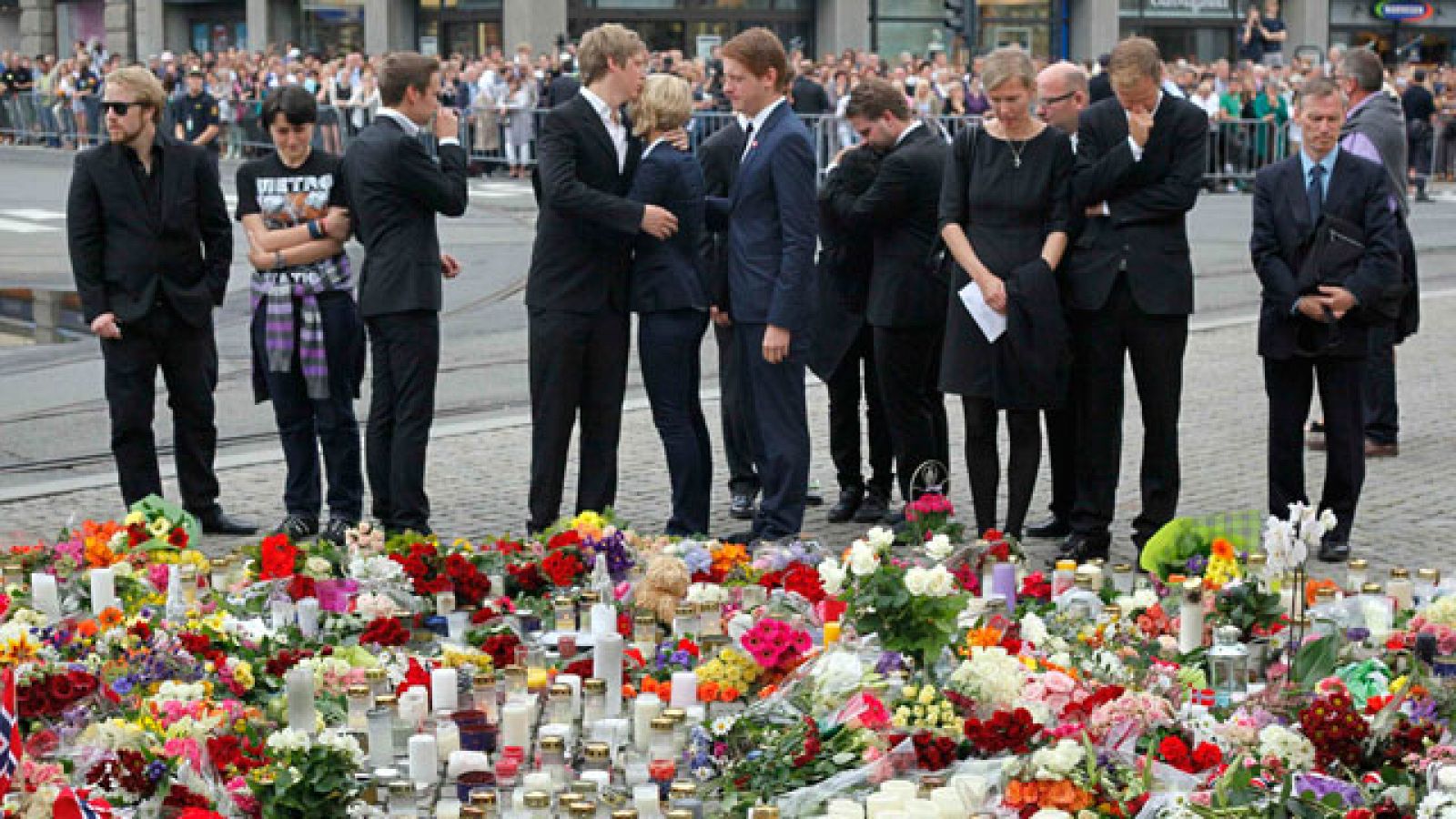 Telediario 1 en cuatro minutos fin de semana 24/07/2011