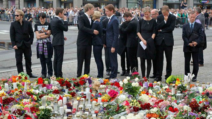 Telediario 1 - Telediario 1 en 4' 24/07/2011