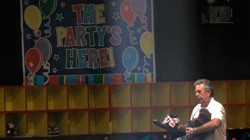 Seis personas muertas en un tiroteo en una pista de patinaje en Texas