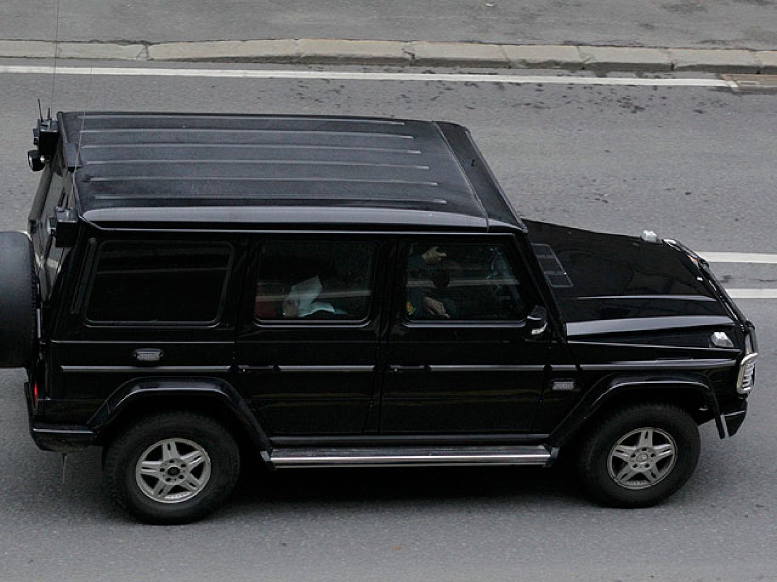 Breivik llega a los juzgados para comparecer sobre su masacre en Noruega | Ver