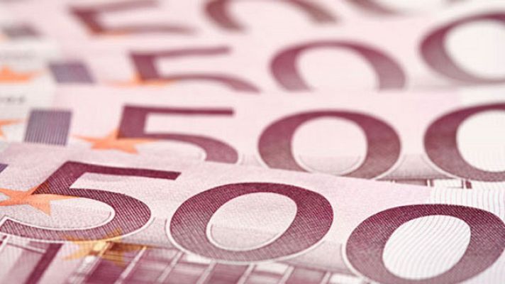 Telediario 1 - El Tesoro vuelve a los mercados tras la intervención de la CAM