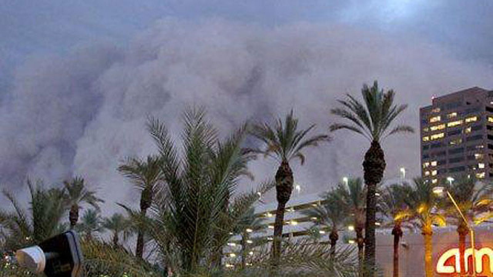 On Off: La arena engulle Phoenix - On Off | Ver