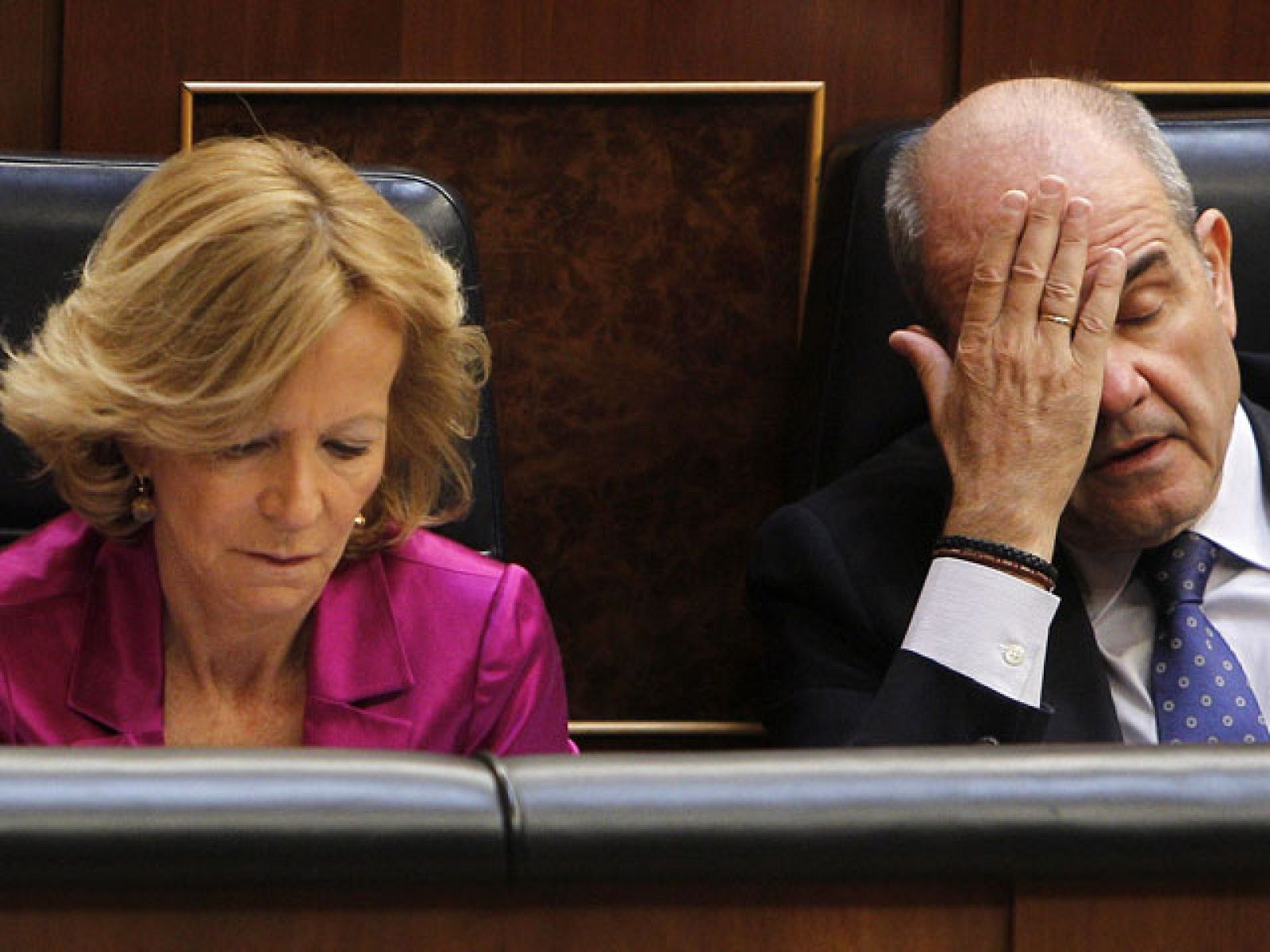 El aplazamiento de las cantidades que las comunidades autónomas tienen que devolver al Estado centrará el debate Consejo de Política Económico y Fiscal