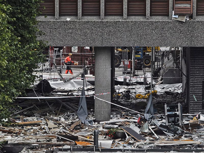 La policia noruega sigue investigando si el detenido actuó solo