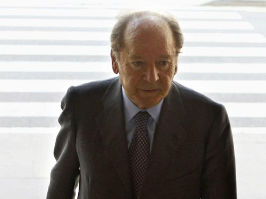 Informativo 24h - La Audiencia condena a 6 años al expresidente del Barça Núñez y a su hijo por el 'caso Hacienda'
