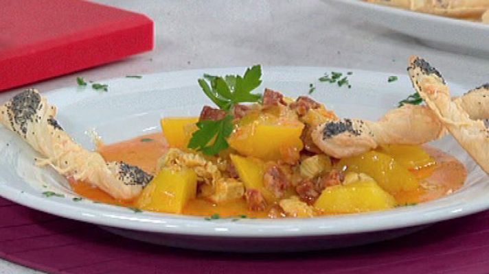 RTVE Cocina - Saber cocinar - Patatas guisadas con chorizo y pavo