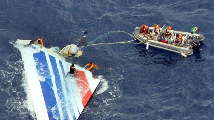 Telediario 1 - Nuevo informe de accidente aéreo