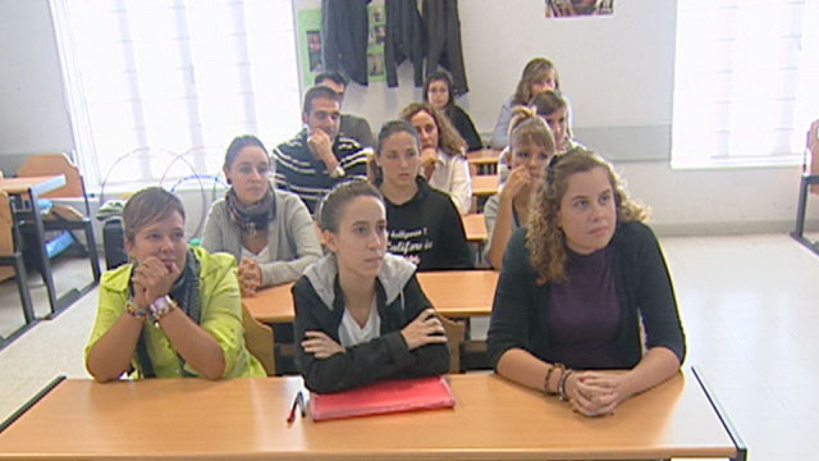 Los jóvenes que no logren terminar la ESO recibirán un certificado escolar | Ver